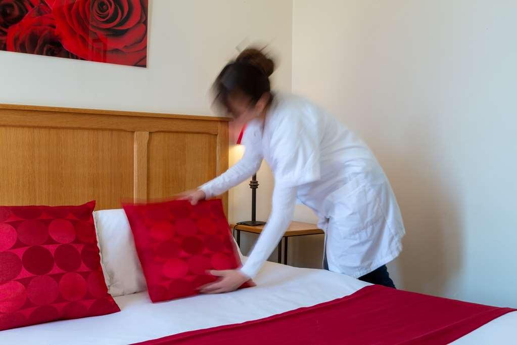 Hotel Saint-laurent, The Originals Relais 3*